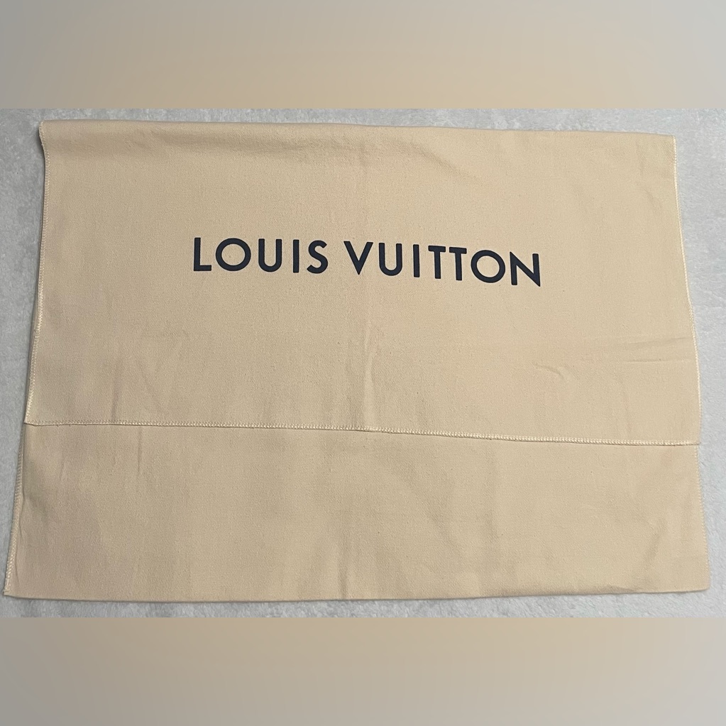 Louis Vuitton Dust Bag Flap Style 22 X 15